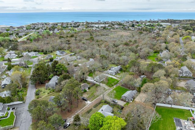 7 Oak Leaf Lane, West Dennis, MA 02670