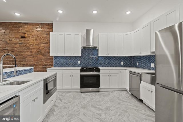 440 E WALNUT LN, Philadelphia, PA 19144