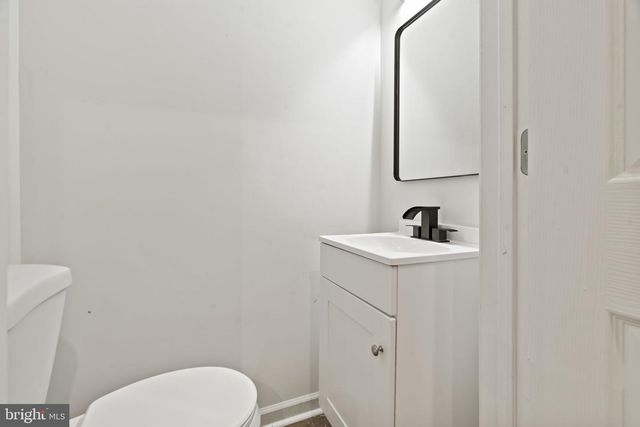 440 E WALNUT LN, Philadelphia, PA 19144