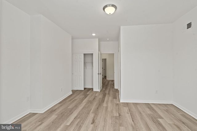 440 E WALNUT LN, Philadelphia, PA 19144