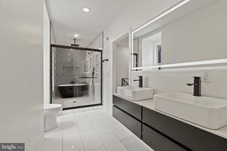 440 E WALNUT LN, Philadelphia, PA 19144