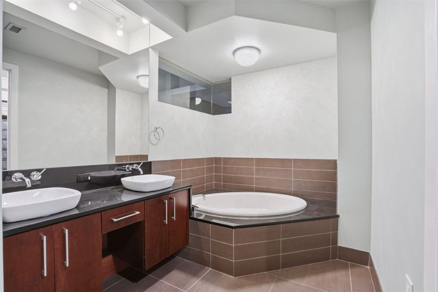 2600 W 7th Street 2726, Fort Worth, TX 76107