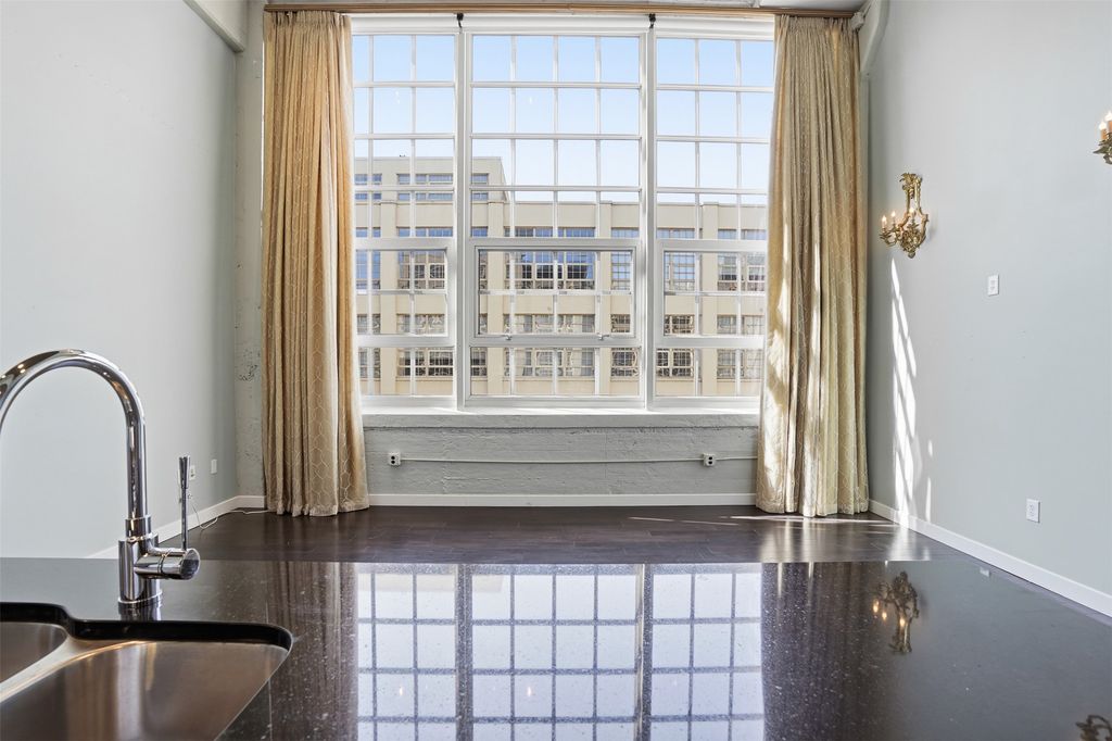 2600 W 7th Street 2726, Fort Worth, TX 76107