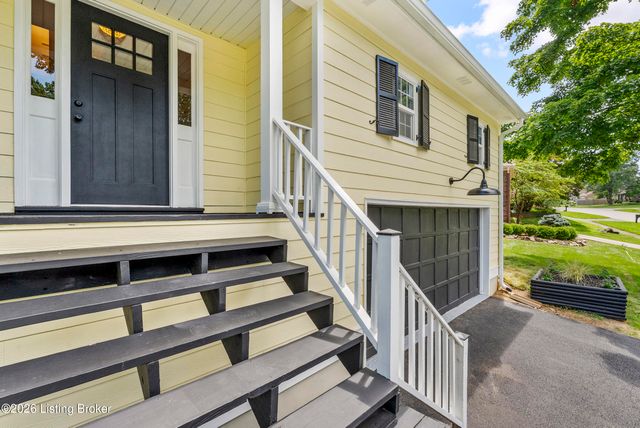 4205 Machupe Dr, Louisville, KY 40241