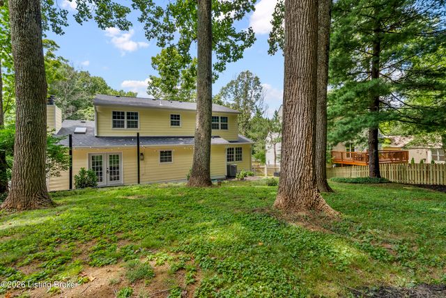 4205 Machupe Dr, Louisville, KY 40241