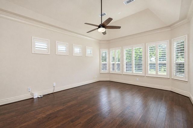 5215 Eagle Pointe Court, Sugar Land, TX 77479