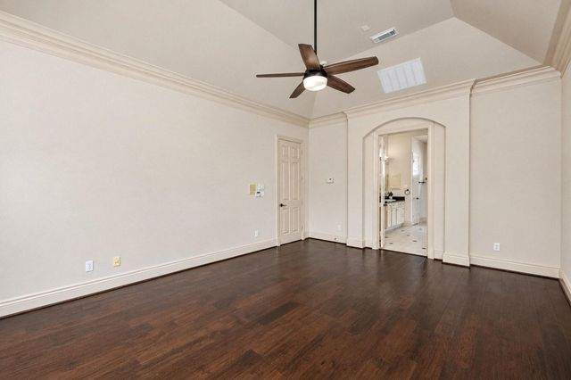 5215 Eagle Pointe Court, Sugar Land, TX 77479