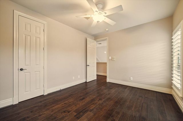5215 Eagle Pointe Court, Sugar Land, TX 77479