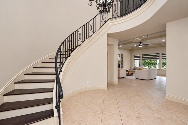 5215 Eagle Pointe Court, Sugar Land, TX 77479