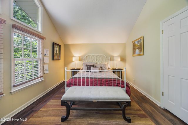 103 Round Oak Court, West End, NC 27376