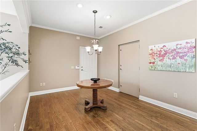 5426 W 145th Street, Leawood, KS 66224