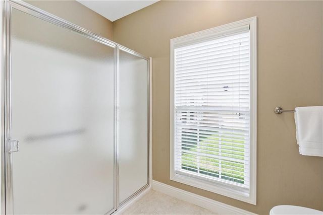 5426 W 145th Street, Leawood, KS 66224