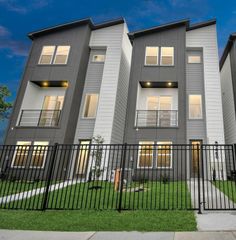 4802 Elysian Street CD, Houston, TX 77009