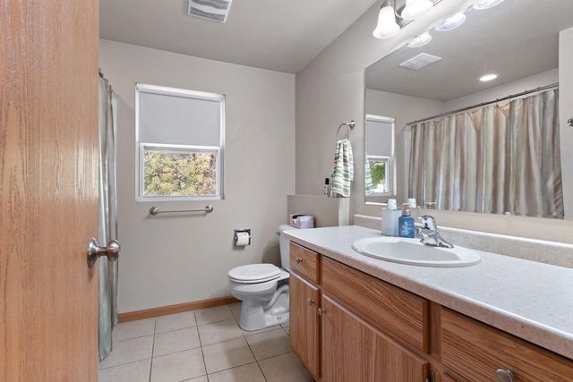 2135 S BROADWAY, Green Bay, WI 54304