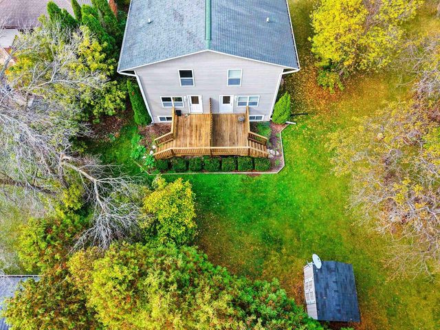 2135 S BROADWAY, Green Bay, WI 54304