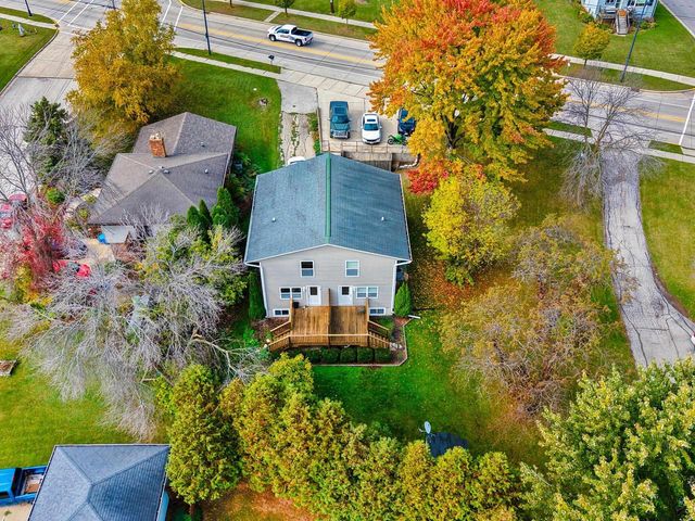 2135 S BROADWAY, Green Bay, WI 54304