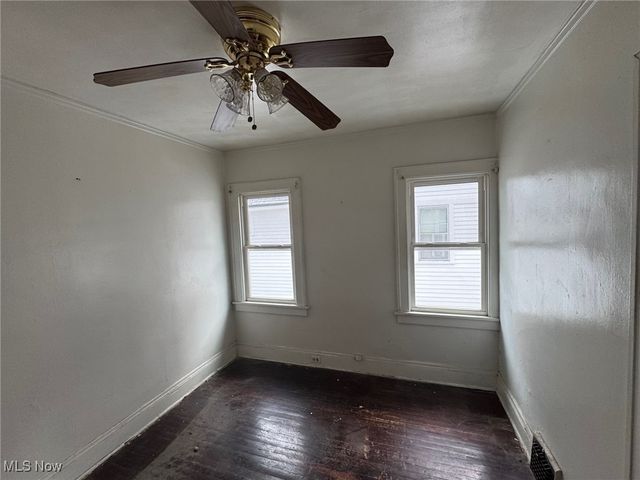 1868-1870 Lampson Road, Cleveland, OH 44112