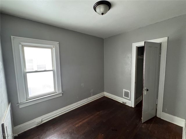 1868-1870 Lampson Road, Cleveland, OH 44112