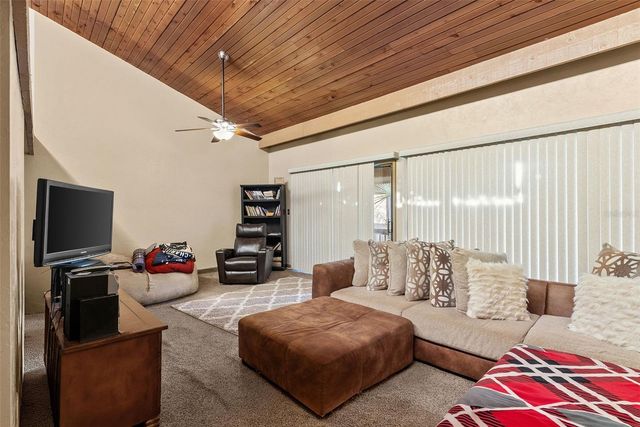567 MAPLE LEAF COURT 567, Haines City, FL 33844