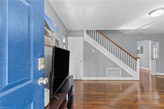 414 E Little Creek RD, Norfolk, VA 23505