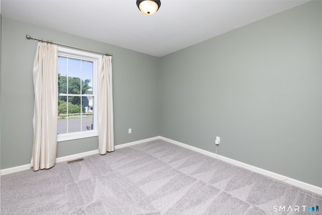 73 Cortland Way, Southington, CT 06489