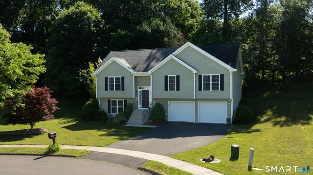 73 Cortland Way, Southington, CT 06489