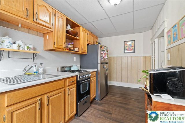 1206 Linden Street 1, Bethlehem City, PA 18018