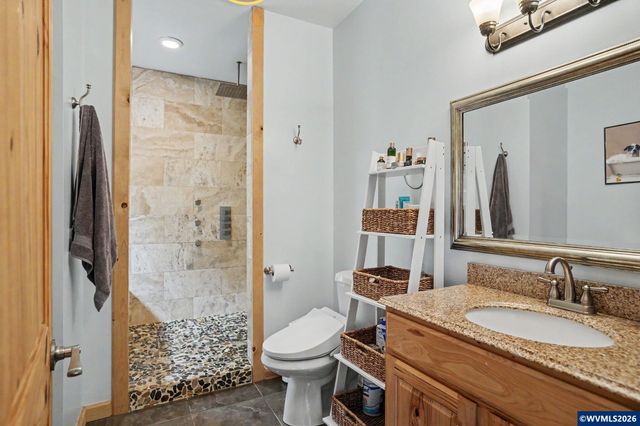 1405 Laurel Heights Dr NW, Albany, OR 97321