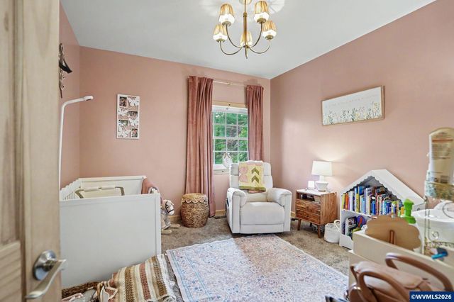 1405 Laurel Heights Dr NW, Albany, OR 97321