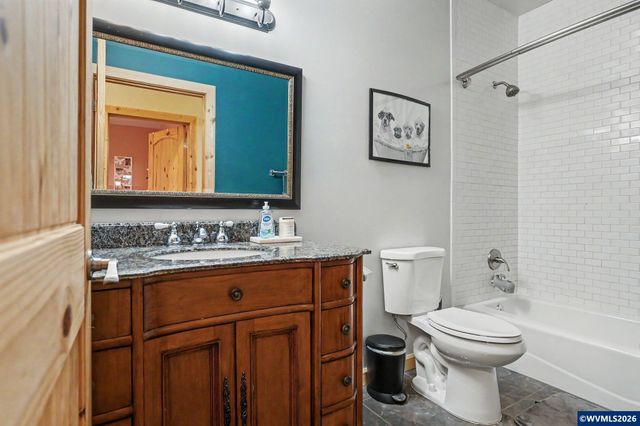 1405 Laurel Heights Dr NW, Albany, OR 97321
