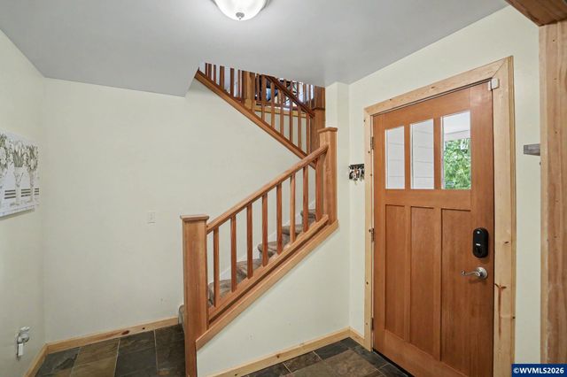 1405 Laurel Heights Dr NW, Albany, OR 97321