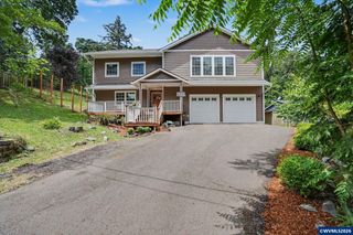 1405 Laurel Heights Dr NW, Albany, OR 97321
