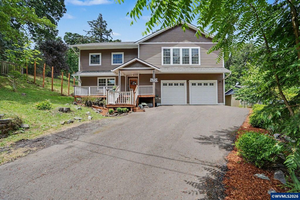 1405 Laurel Heights Dr NW, Albany, OR 97321