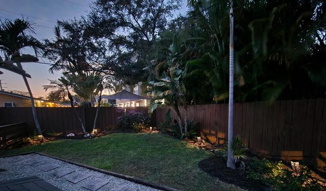 1207 NE 12th Avenue, Fort Lauderdale, FL 33304