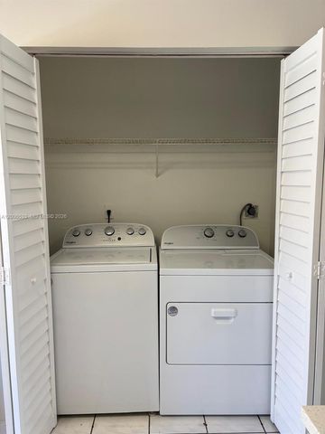 6891 W 36th Ave 201, Hialeah, FL 33018