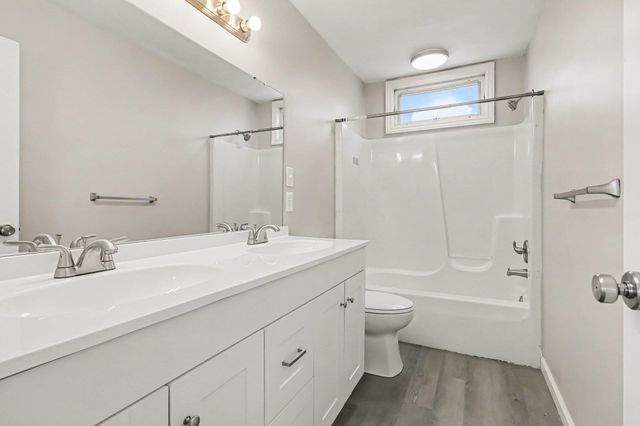 12944 Valley Drive, Yankee Springs Twp, MI 49348