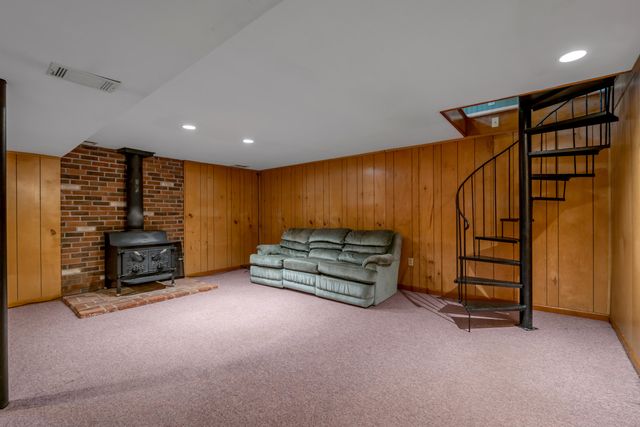 3418 Greentree Road, Lexington, KY 40517