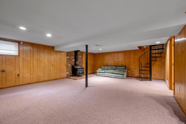 3418 Greentree Road, Lexington, KY 40517