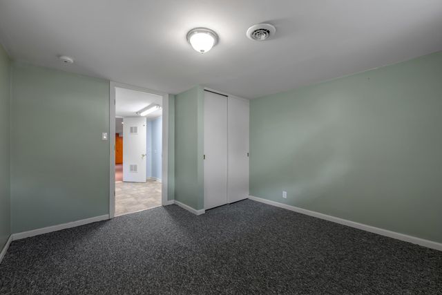 3418 Greentree Road, Lexington, KY 40517
