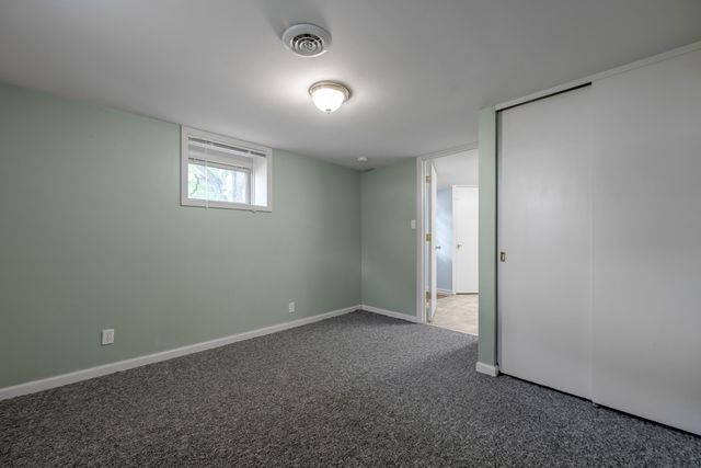 3418 Greentree Road, Lexington, KY 40517