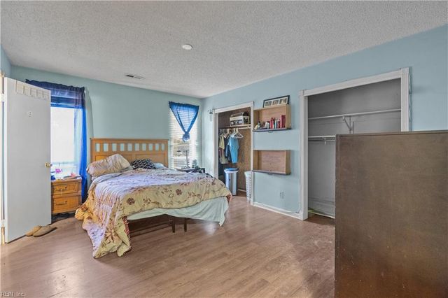 1363 Cypress PL, Chesapeake, VA 23320