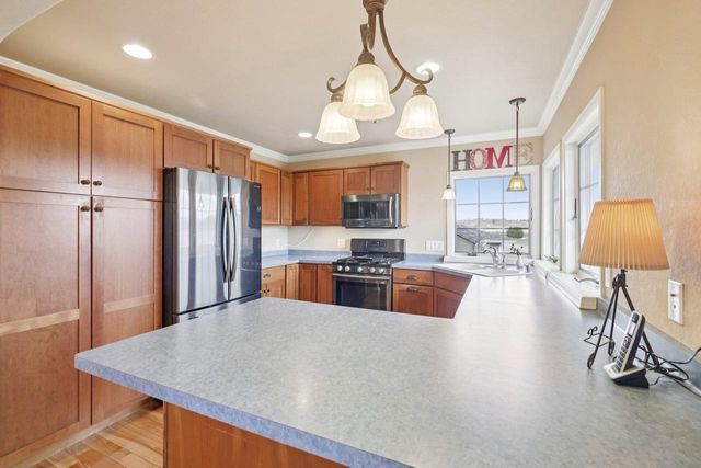 1021 Susan Crest, Black Earth, WI 53515