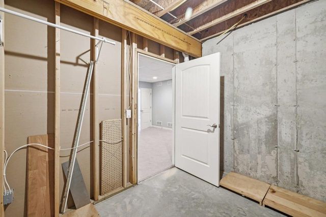 1021 Susan Crest, Black Earth, WI 53515