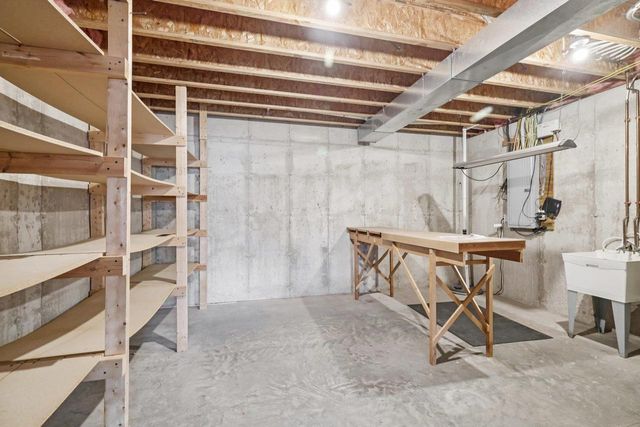 1021 Susan Crest, Black Earth, WI 53515