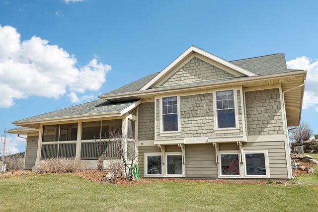 1021 Susan Crest, Black Earth, WI 53515