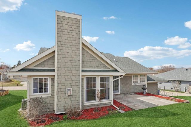 1021 Susan Crest, Black Earth, WI 53515