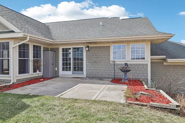 1021 Susan Crest, Black Earth, WI 53515