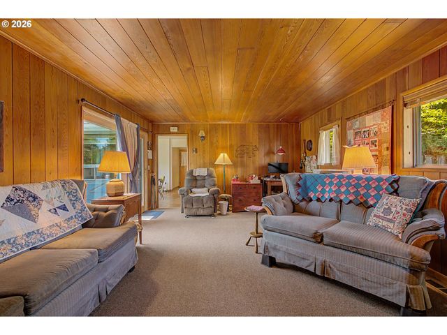 1016 Ne 10TH Ave, Hillsboro, OR 97124