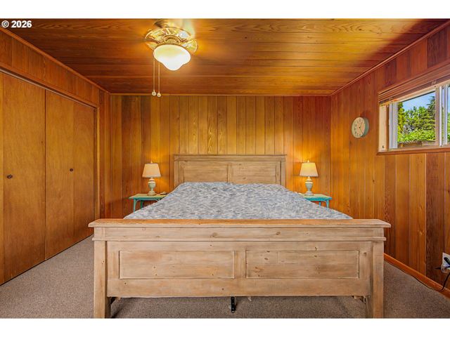 1016 Ne 10TH Ave, Hillsboro, OR 97124