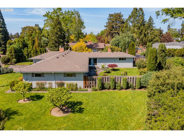 1016 Ne 10TH Ave, Hillsboro, OR 97124